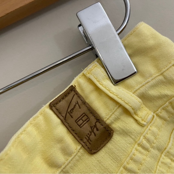Tommy Hilfiger Banana Yellow Straight Leg Jeans bootcut coastal chic preppy fall - Picture 4 of 9